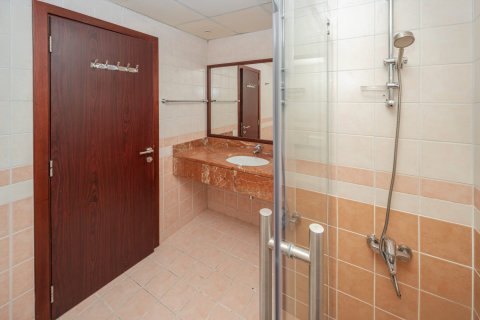 Квартира с 3 спальнями в Emirates Crown, ОАЭ №141143 20