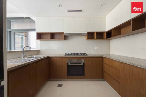 2 bedrooms Apartment in Dubai, UAE No. 135771 7