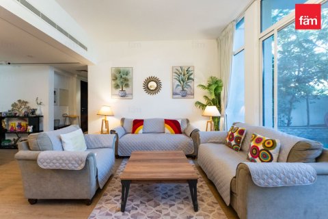 Townhouse de 3 dormitorios en Dubai, UAE No. 135772 6