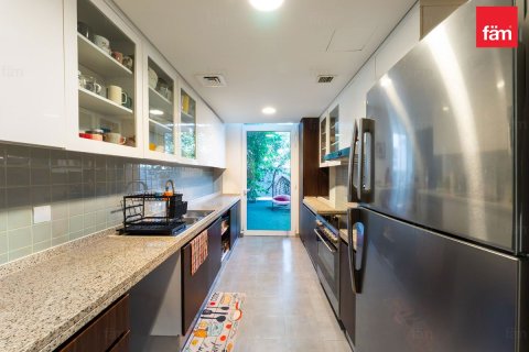 Townhouse de 3 dormitorios en Dubai, UAE No. 135772 17