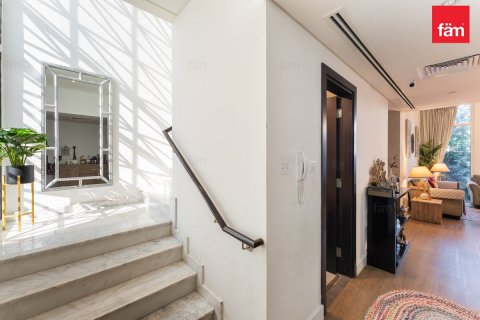 Townhouse de 3 dormitorios en Dubai, UAE No. 135772 9