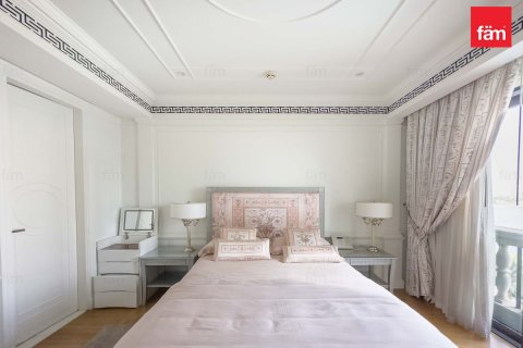 Apartment de 2 dormitorios en Culture Village, UAE No. 135770 16