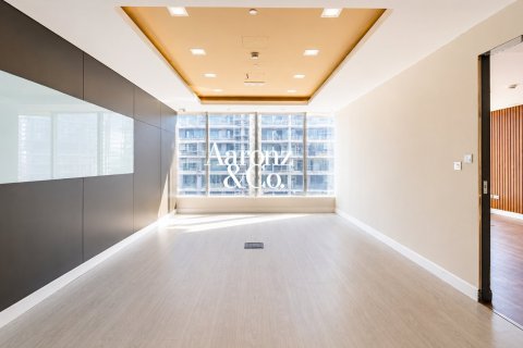 Офис 696м² в Bayswater, ОАЭ №186177 9