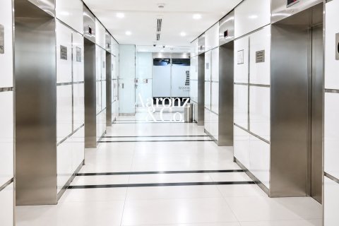 Офис 696м² в Bayswater, ОАЭ №186177 12