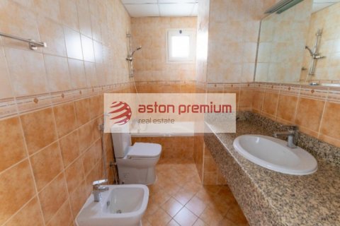 Villa de 4 dormitorios  No. 108571 13