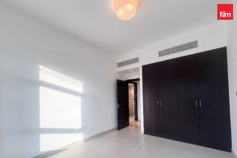Apartment de 2 dormitorios en The Views, UAE No. 167774 5
