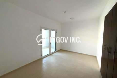 5 bedrooms Townhouse in District 15, UAE No. 184776 20
