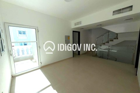 5 bedrooms Townhouse in District 15, UAE No. 184776 18