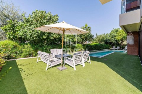 5 bedrooms Villa in DAMAC Hills (Akoya by DAMAC), UAE No. 84124 18