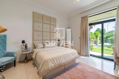 5 bedrooms Villa in DAMAC Hills (Akoya by DAMAC), UAE No. 84124 14