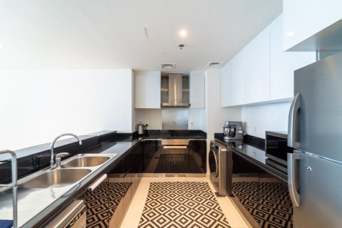 Квартира с 2 спальнями в DAMAC HEIGHTS, Дубай Марина, ОАЭ №147388 8