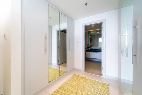 Квартира с 2 спальнями в DAMAC HEIGHTS, Дубай Марина, ОАЭ №147388 17