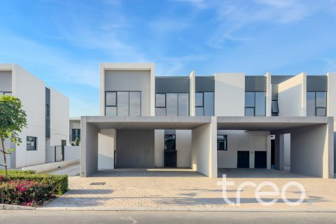 Townhouse de 4 dormitorios en Dubai, UAE No. 174066 6