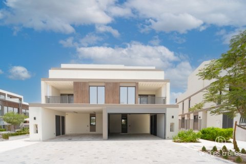 Villa de 4 chambres à Tilal Al Ghaf, UAE No. 140146