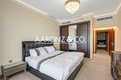 Apartment de 4 dormitorios en Elite Residence, UAE No. 140143 8