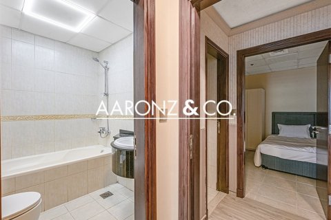 Apartment de 4 dormitorios en Elite Residence, UAE No. 140143 13