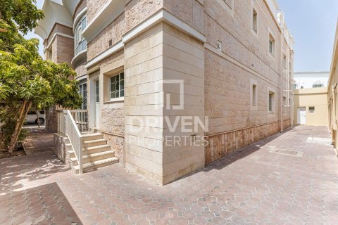 6 غرفة نوم فيلا في Al Barsha 2, الإمارات العربية المتحدة رقم 202719 30