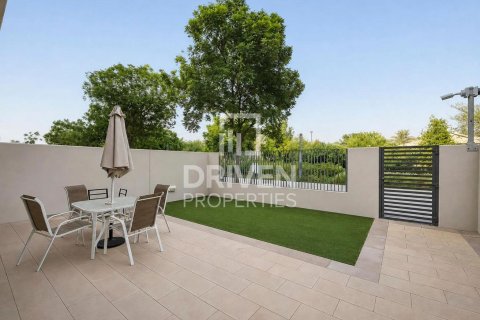 Duplex de 2 dormitorios en Mudon, UAE No. 209418 20