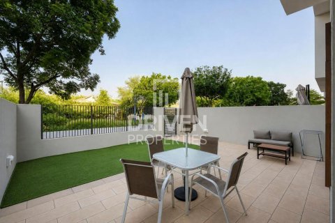 Duplex de 2 dormitorios en Mudon, UAE No. 209418 23