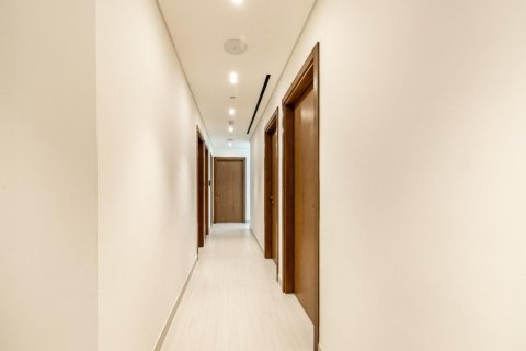 2 bedrooms Apartment in Business Bay, UAE No. 164198 20