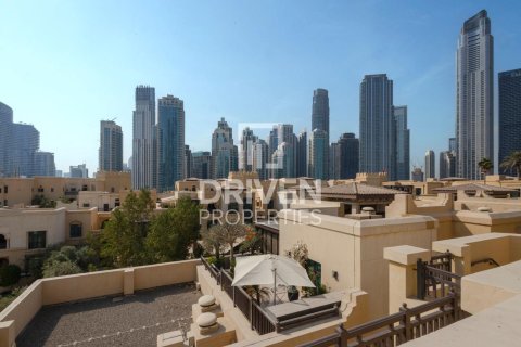 Квартира с 1 спальней в Даунтаун Дубай (Даунтаун Бурдж Дубай), ОАЭ №138554 17