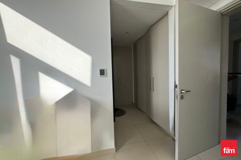 Villa de 3 dormitorios en Dubai, UAE No. 163333 16