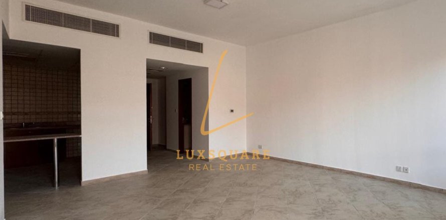 Квартира с 2 спальнями в Uptown Motor City, ОАЭ №163337