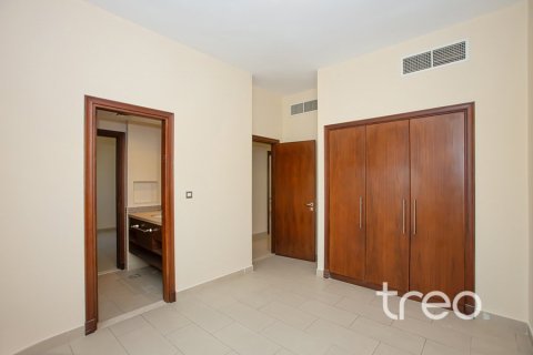 Villa de 4 dormitorios en Casa, UAE No. 186630 18