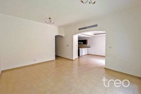 3 bedrooms Townhouse in Arabian Ranches, UAE No. 186633 4