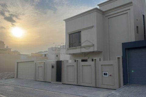 Villa de 3 dormitorios en Malkiya, Bahrain No. 58995 1