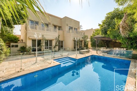 Villa de 5 chambres à Meadows, UAE No. 209145