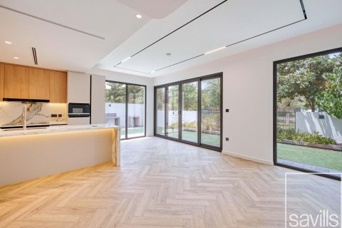 Villa de 5 chambres à Aura, UAE No. 209147