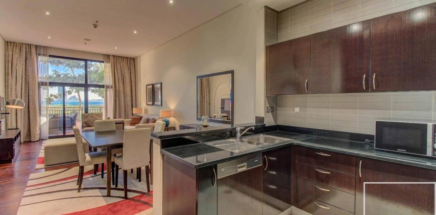 Appartement de 1 chambre à The Crescent, UAE No. 209149