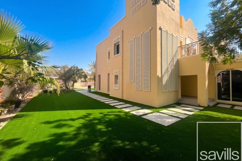 Villa de 4 chambres à Jumeirah Village Triangle, UAE No. 209144 16