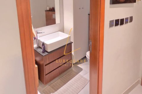 Apartment de 2 dormitorios en Arjan, UAE No. 162459 6