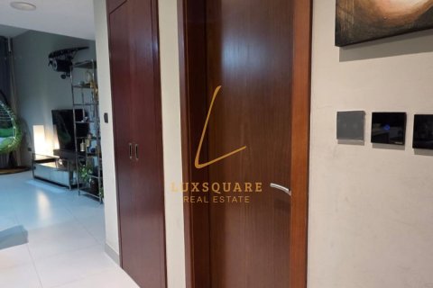 Apartment de 2 dormitorios en Arjan, UAE No. 162459 8
