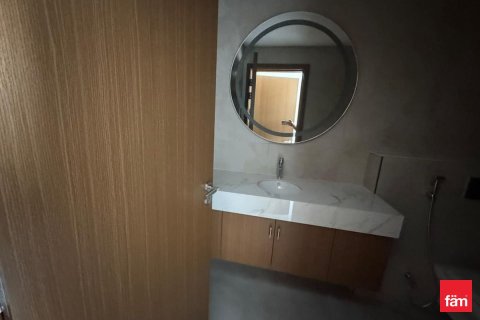 Квартира с 2 спальнями в Дубай Студио-Сити, ОАЭ №141310 14