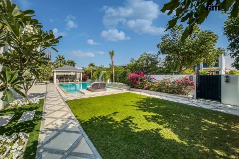 Вилла с 6 спальнями в Дубай Хилс Эстейт, ОАЭ №141309 19