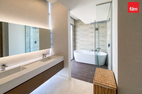 2 bedrooms Apartment in Dubai, UAE No. 143691 17