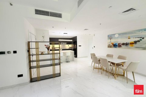 3 bedrooms Apartment in Dubai, UAE No. 143688 6