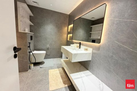 3 bedrooms Apartment in Dubai, UAE No. 143688 11