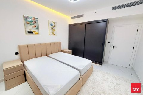 3 bedrooms Apartment in Dubai, UAE No. 143688 14