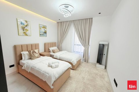 3 bedrooms Apartment in Dubai, UAE No. 143688 9