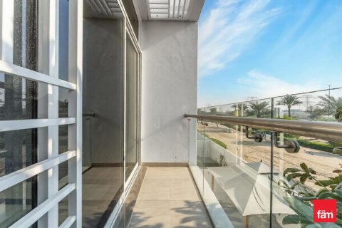 3 bedrooms Townhouse in Dubai, UAE No. 143693 9