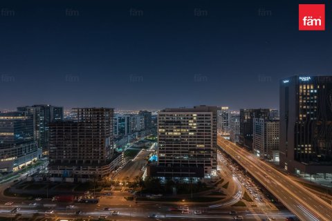 2 bedrooms Apartment in Business Bay, UAE No. 143689 22