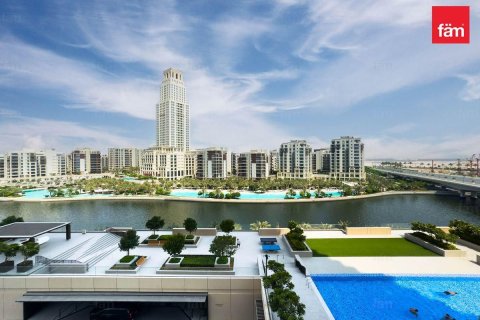 Appartement de 2 chambres à Dubai, UAE No. 207763