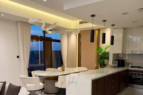 Townhouse de 4 dormitorios en District 11, UAE No. 186480 5