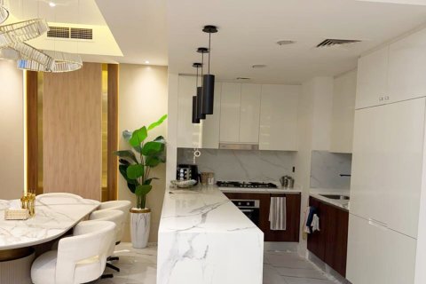 Townhouse de 4 dormitorios en District 11, UAE No. 186480 13