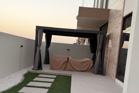 Townhouse de 4 dormitorios en District 11, UAE No. 186480