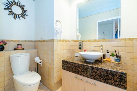 Квартира с 3 спальнями в Sadaf, ОАЭ №160464 18